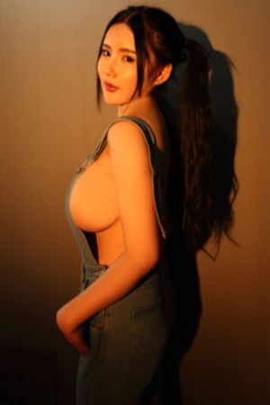 大色皇朝_BD免费观看