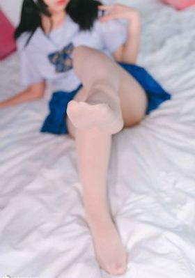 三对夫妇温泉交换_720在线视频播放