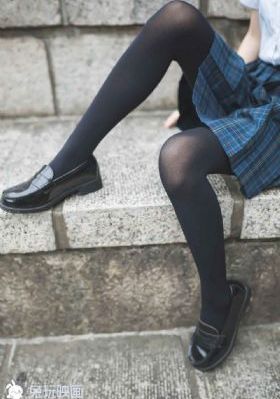 女教师的日记电影_4K免费在线观看