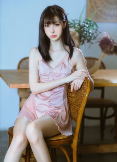《好看的女人》完整版在线观看_蓝光神马影院手机在线
