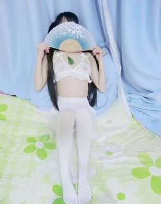 成a人v_BD日韩免费观看