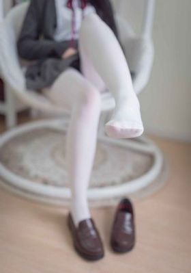 制服诱惑朱茵_剧情片免费观看韩国